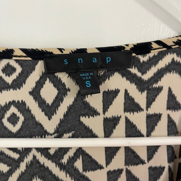 SNAP Mermaid Cut Dress - Picture 5 of 5